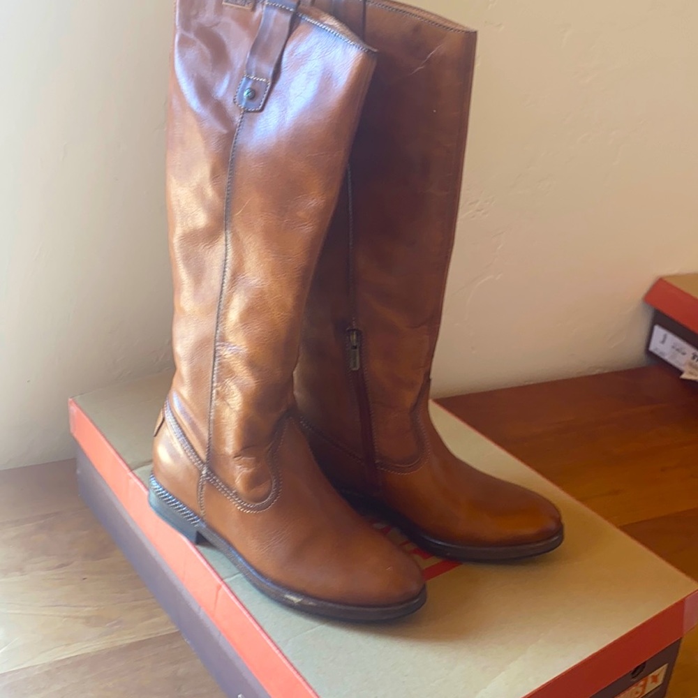 Pikolinos boots